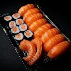 SAKE - SALMON PLATTER 